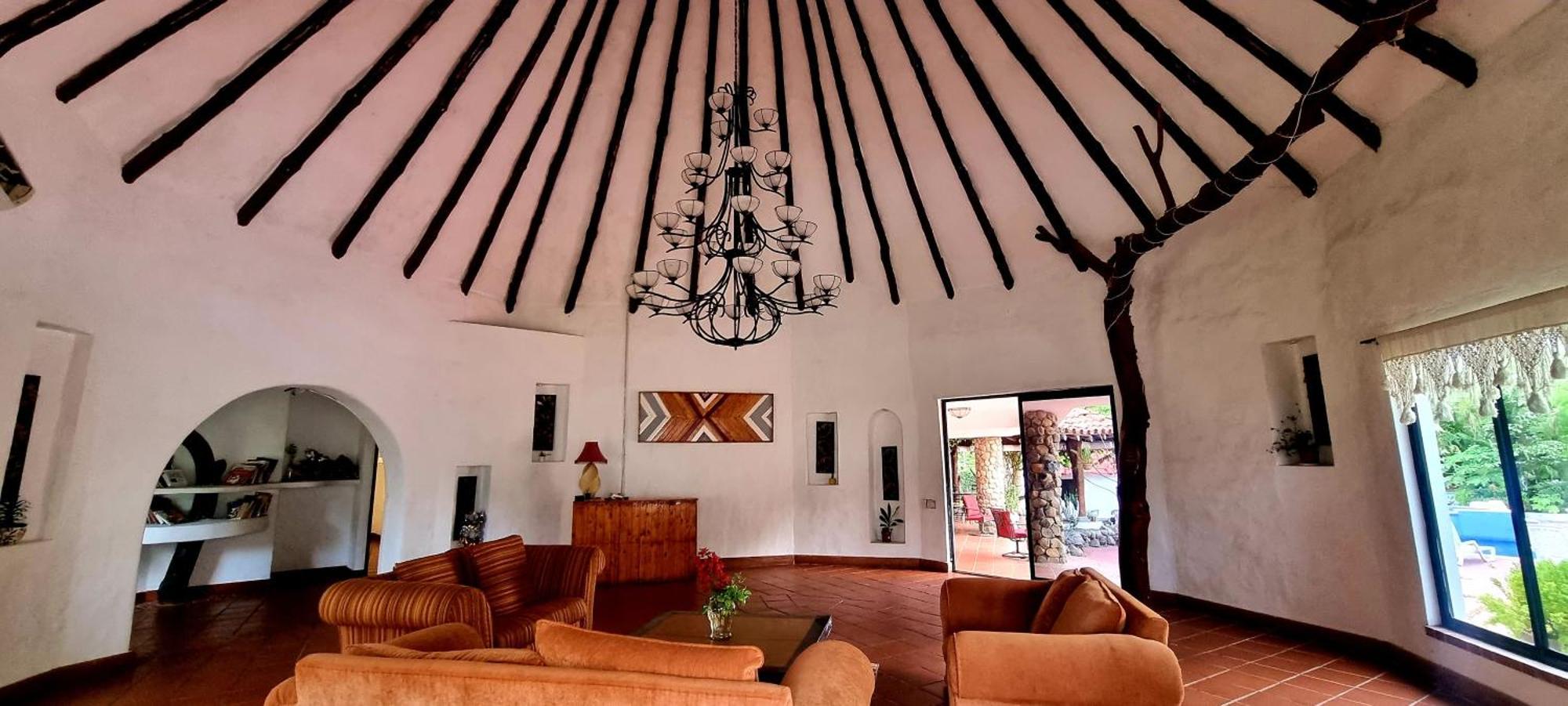 Mia Nueva Gorgona Hotel Bagian luar foto